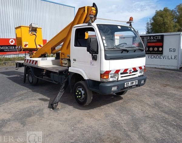 NISSAN   805ANM59