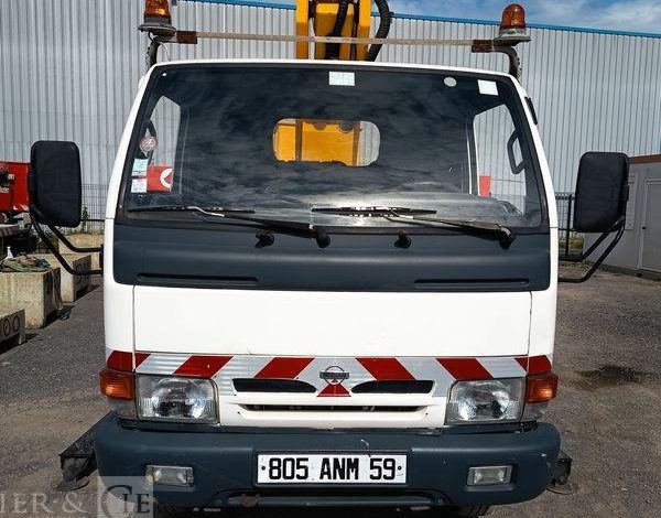 NISSAN   805ANM59