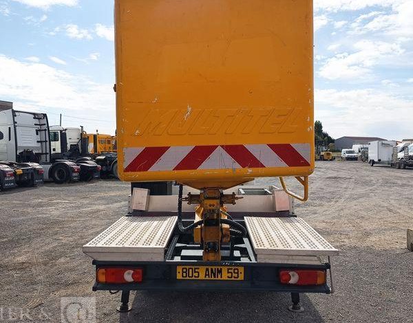 NISSAN   805ANM59