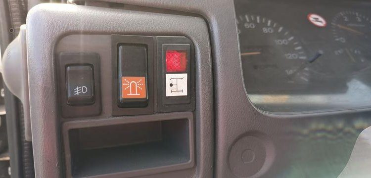 NISSAN   805ANM59