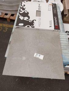 autre Lot d’environ 46,08m2 de carrelage de 60x60cm Prestige , couleur gris  586