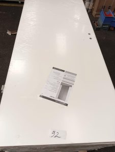 autre Lot de 9 portes sans bâtis , ouverture droite , couleur blanche. Dimensions :  8  589