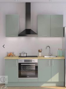 autre Cuisine couleur vert ( nuance plus foncé en réalité) de 180 cm ,de la marque OSK  594