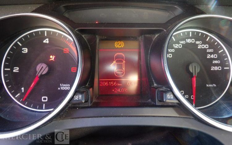 AUDI A5  AF-881-JQ