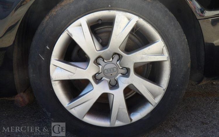 AUDI A5  AF-881-JQ
