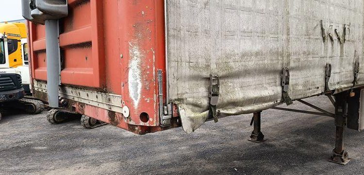 FRUEHAUF SREM PAROIS LATERALES SOUPLES COULISSANTES 13M 3 ESSIEUX SUSPENSIONS AIR  AR-261-NZ