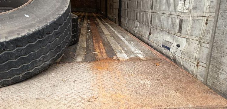FRUEHAUF SREM PAROIS LATERALES SOUPLES COULISSANTES 13M 3 ESSIEUX SUSPENSIONS AIR  AR-261-NZ