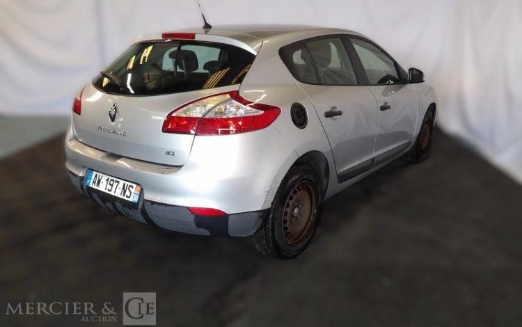 RENAULT MEGANE 1,5 DCI 85CH AUTHENTIQUE  AW-197-NS