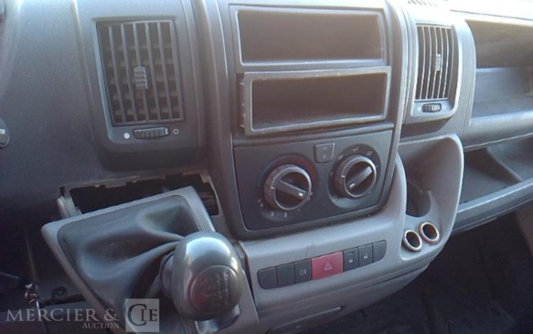 FIAT DUCATO DOUBLE CABINE 120 MULTIJET PLATEAU RIDELLES BLANC BA-204-GM