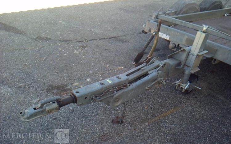 HUBIERE REMORQUE PORTE ENGIN 2T  BJ-934-AD
