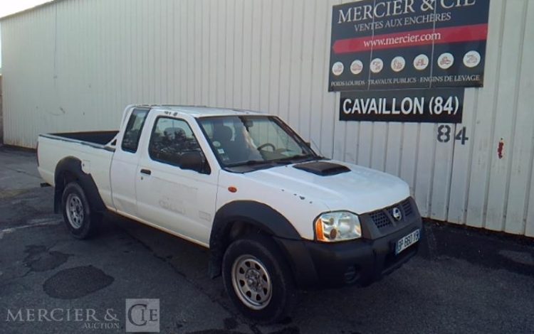 NISSAN NP300 PICK UP 3,5T  BP-660-YB