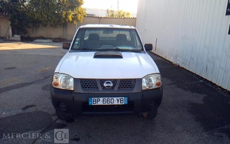 NISSAN NP300 PICK UP 3,5T  BP-660-YB