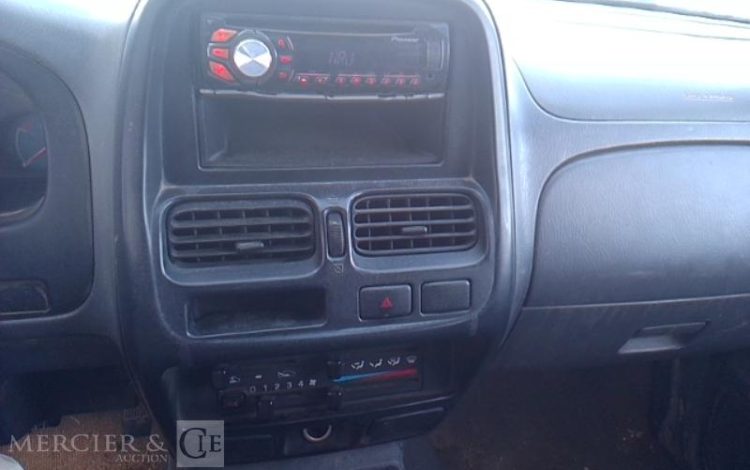 NISSAN NP300 PICK UP 3,5T  BP-660-YB