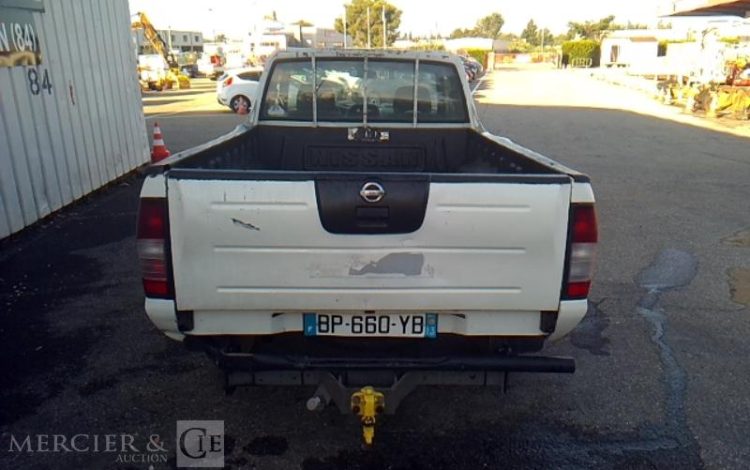 NISSAN NP300 PICK UP 3,5T  BP-660-YB