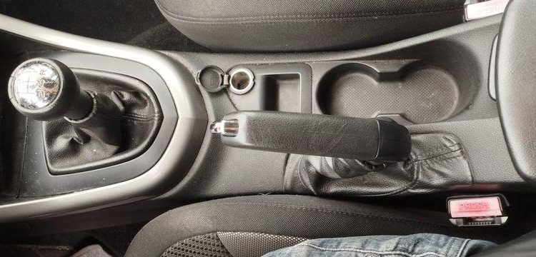 PEUGEOT 308 5 PORTES 1,6 HDI 8V FAP BLUE LION 92 CV – DIESEL – 237260 KMS – ANNEE 2011  BS-202-NS