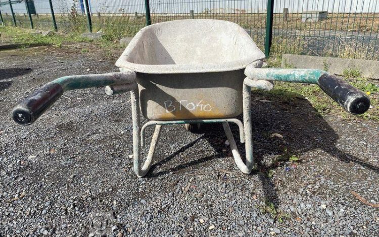 BROUETTE DE CHANTIER 90L – 1 ROUE  BT040