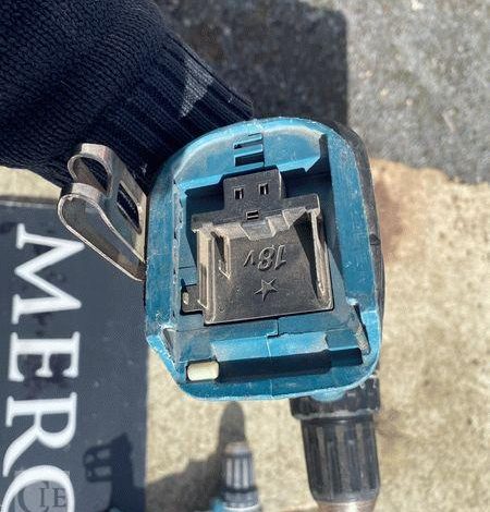 MAKITA LOT DE 3 VISSEUSES A PERCUSSIONS DDF482 SUR BATTERIE 18V  BT070