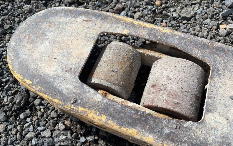 TRANSPALETTE MANUEL CAPACITE 2,5T  BT100