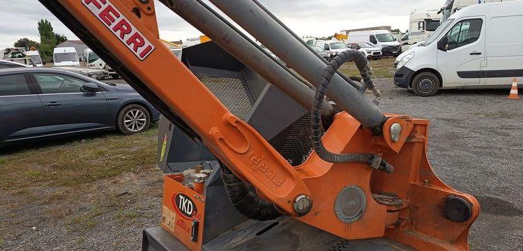 EAGLE EPAREUSE FERRI TKD560 + TNP125 FERRI KD56  C5610
