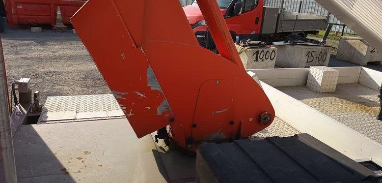 IVECO V35S11 AVEC NACELLE INF 15M  CB-682-TE
