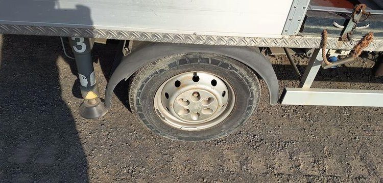 IVECO V35S11 AVEC NACELLE INF 15M  CB-682-TE