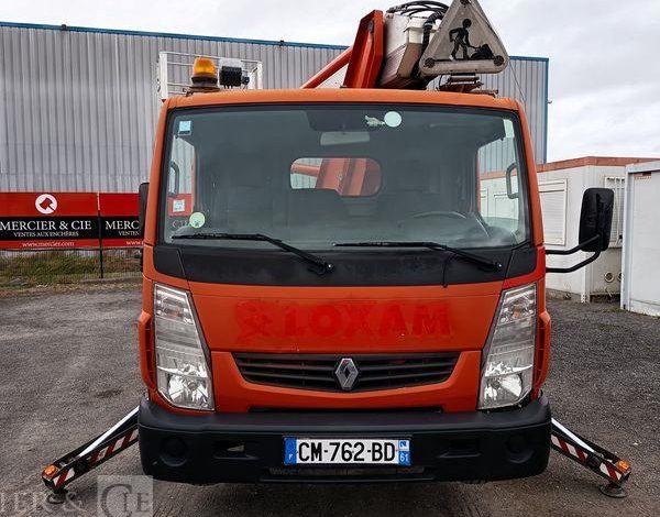 RENAULT MAXITY AVEC NACELLE MULTITEL MT222AZ 22M ROUGE CM-762-BD