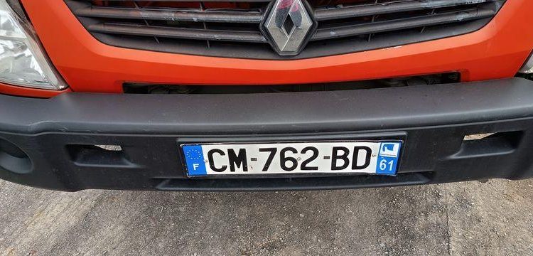 RENAULT MAXITY AVEC NACELLE MULTITEL MT222AZ 22M ROUGE CM-762-BD
