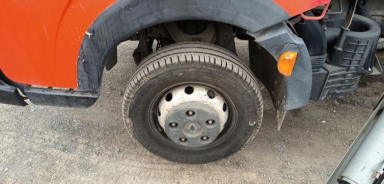 RENAULT MAXITY AVEC NACELLE MULTITEL MT222AZ 22M ROUGE CM-762-BD