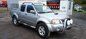 NISSAN KING CAB (D22) 2.5 TDi PICKUP DOUBLE CABINE 133CV – DIESEL – 110975 KMS GRIS CT-736-HD