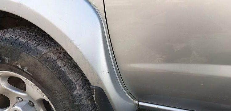 NISSAN KING CAB (D22) 2.5 TDi PICKUP DOUBLE CABINE 133CV – DIESEL – 110975 KMS GRIS CT-736-HD