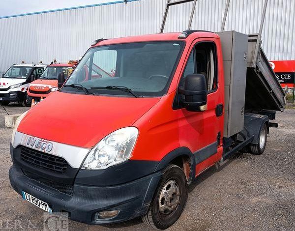 IVECO 35C13 BENNE SIMPLE CABINE COFFRE  CV-890-PM