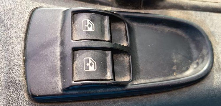 IVECO 35C13 BENNE SIMPLE CABINE COFFRE  CV-890-PM