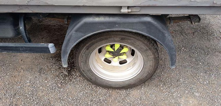 IVECO 35C13 BENNE SIMPLE CABINE COFFRE  CV-890-PM