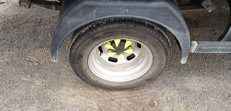 IVECO 35C13 BENNE SIMPLE CABINE COFFRE  CV-890-PM
