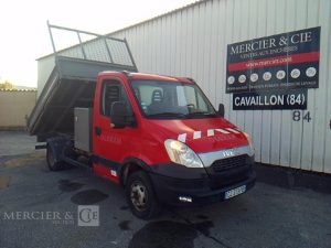 IVECO 35C BENNE SIMPLE CABINE COFFRE  CZ-373-FB