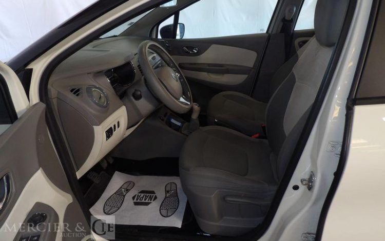 RENAULT CAPTUR 1,5 DCI 90CH ENERGY ZEN  DC-699-PA