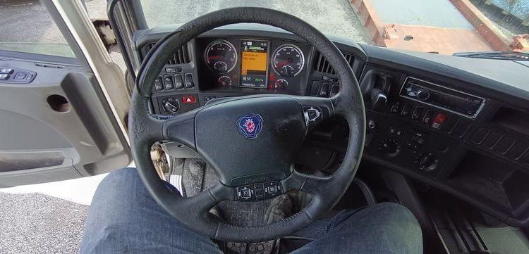 SCANIA R440 EQUIPE HYDRAULIQUE  DE-821-TX