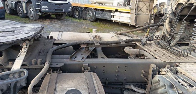 SCANIA R440 EQUIPE HYDRAULIQUE  DE-821-TX