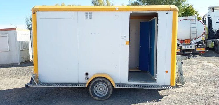CNSE ABRIS CHANTIER 9M2 ISOLE + WC  DF-052-BM