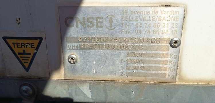 CNSE ABRIS CHANTIER 9M2 ISOLE + WC  DF-052-BM