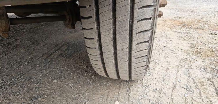 IVECO 35C13 BENNE SIMPLE CABINE COFFRE  DG-007-CN