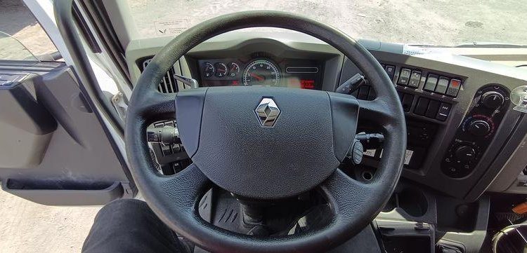 RENAULT MIDLUM 270 DXI CITERNE ,18 HEAVY 13000L PTAC 19 TONNES – DIESEL – 227470 KMS BLANC DH-024-QF