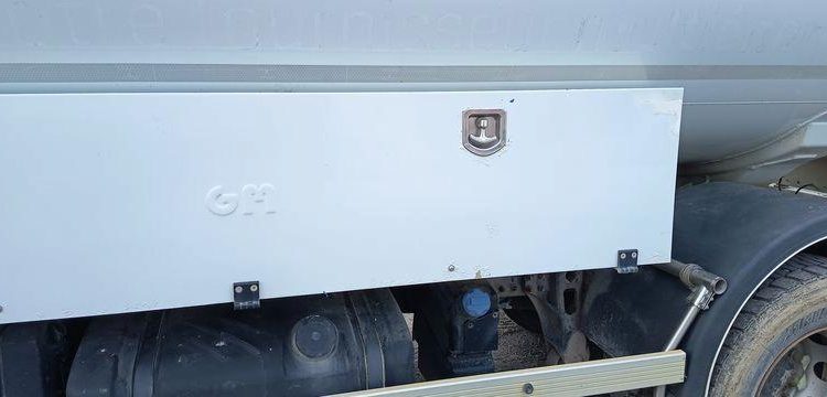 RENAULT MIDLUM 270 DXI CITERNE ,18 HEAVY 13000L PTAC 19 TONNES – DIESEL – 227470 KMS BLANC DH-024-QF