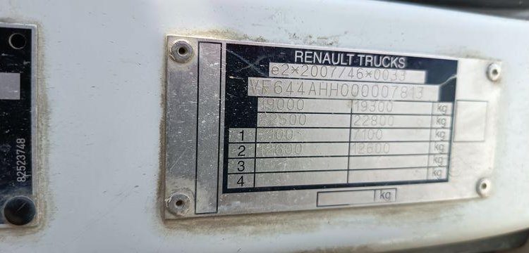 RENAULT MIDLUM 270 DXI CITERNE ,18 HEAVY  13000L – PTAC 19 TONNES – DIESEL -234400 KMS BLANC DH-849-KB