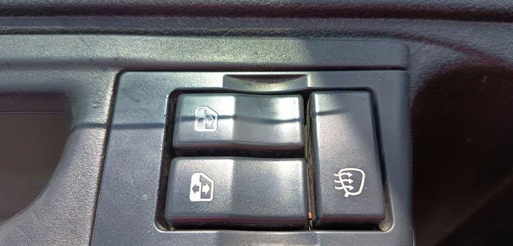 RENAULT MIDLUM 270 DXI CITERNE ,18 HEAVY  13000L – PTAC 19 TONNES – DIESEL -234400 KMS BLANC DH-849-KB