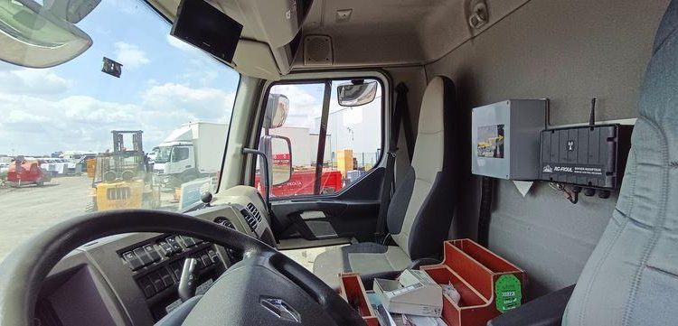 RENAULT MIDLUM 270 DXI CITERNE ,18 HEAVY  13000L – PTAC 19 TONNES – DIESEL -234400 KMS BLANC DH-849-KB