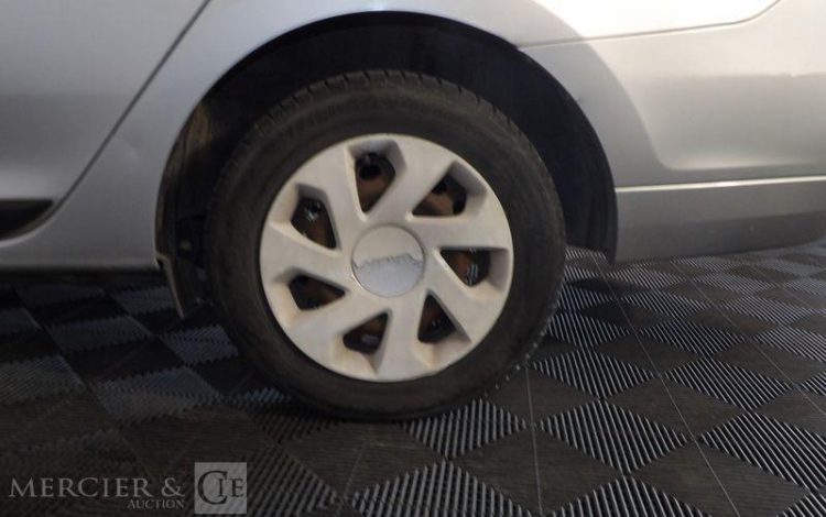 DACIA LOGAN MCV 1.5 DCI 90CH LAUREATE  DP-530-GV