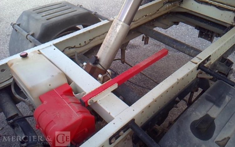 IVECO 35C BENNE  NON ROULANT TREUIL  DS-345-CE