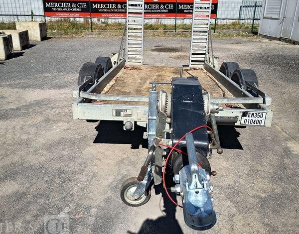 HUBIERE REMORQUE PORTE ENGIN 2T8  DZ-087-EL