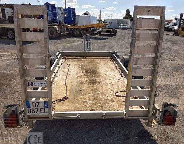 HUBIERE REMORQUE PORTE ENGIN 2T8  DZ-087-EL